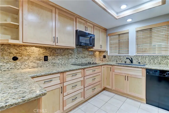 661 Avenida Sevilla B, Laguna Woods, California 92637