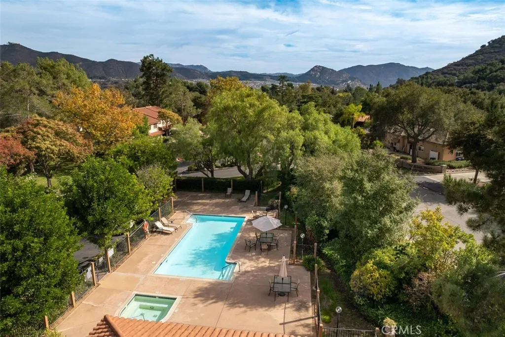 Community pool - spa - clubhouse