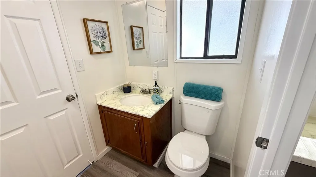 2nd Bathroom