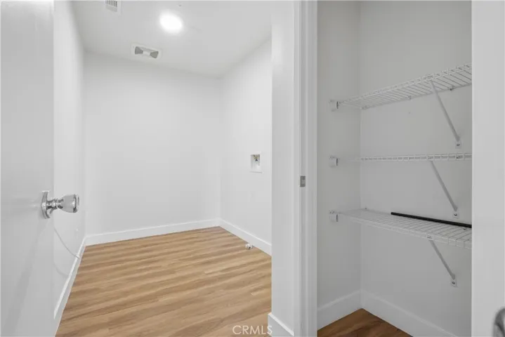 UPSTAIRS​​‌​​​​‌​​‌‌​​‌​​​‌‌​​​‌​​‌‌​​‌‌​​‌‌​​​​ LAUNDRYROOM