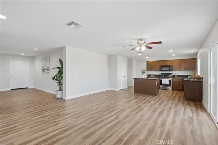 44640 Driftwood, Lancaster, California 93535