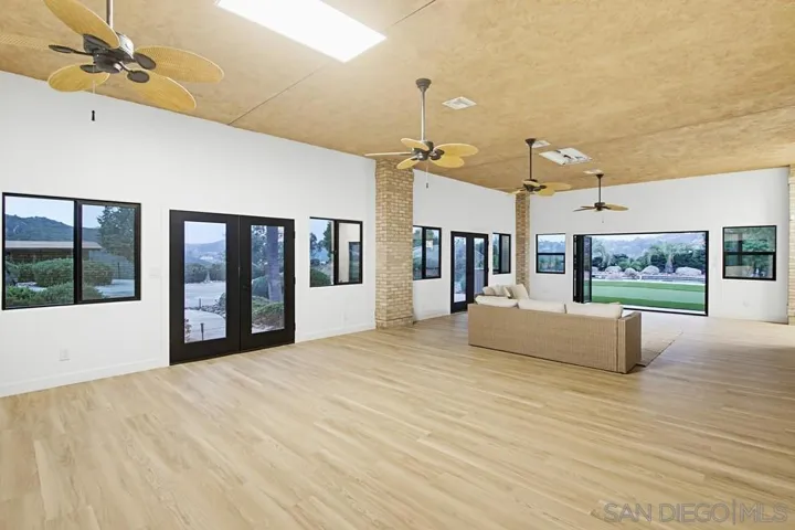3725 Via Cielo Azul, Alpine, California 91901