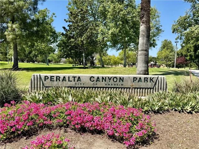 Nearby Peralta park