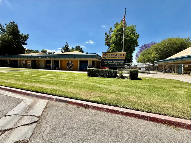 Crescent Elementary school