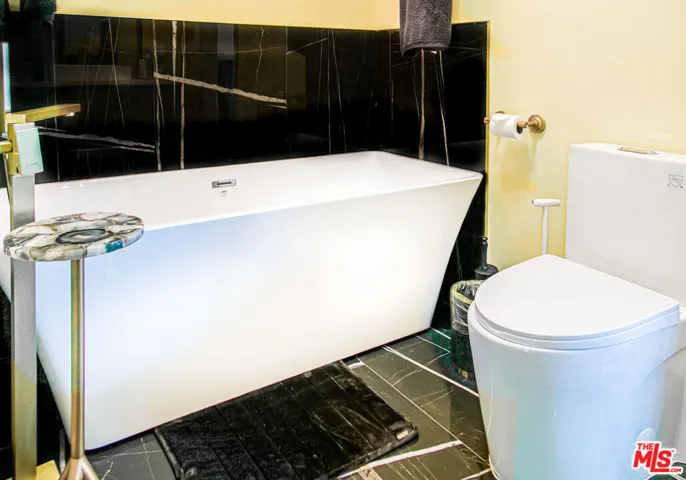 Jack & Jill Bathroom
