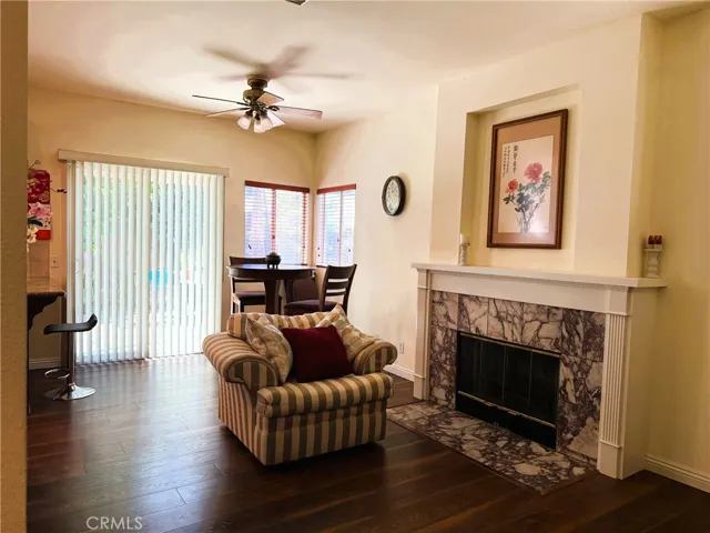430 W Walnut Avenue W, Monrovia, California 91016