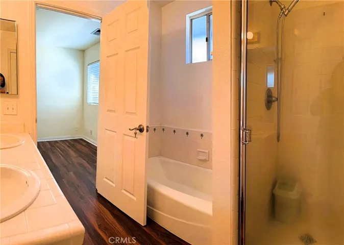 430 W Walnut Avenue W, Monrovia, California 91016