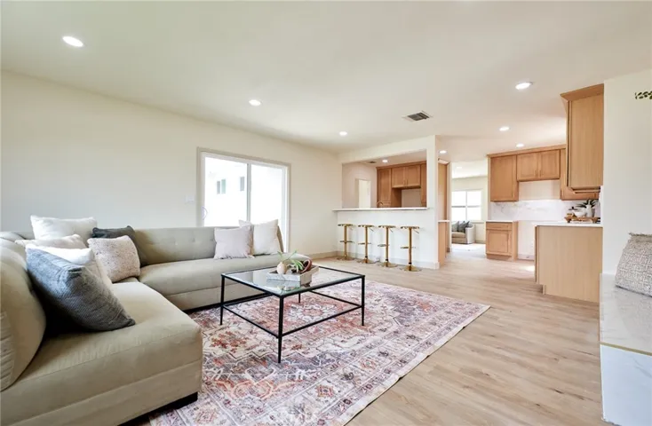 10037 Geneva, Montclair, California 91763