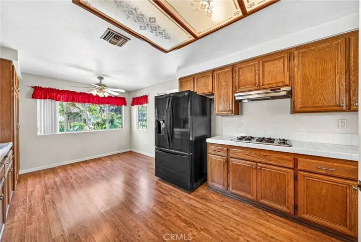 1137 Avenida Roundelay, San Jacinto, California 92583