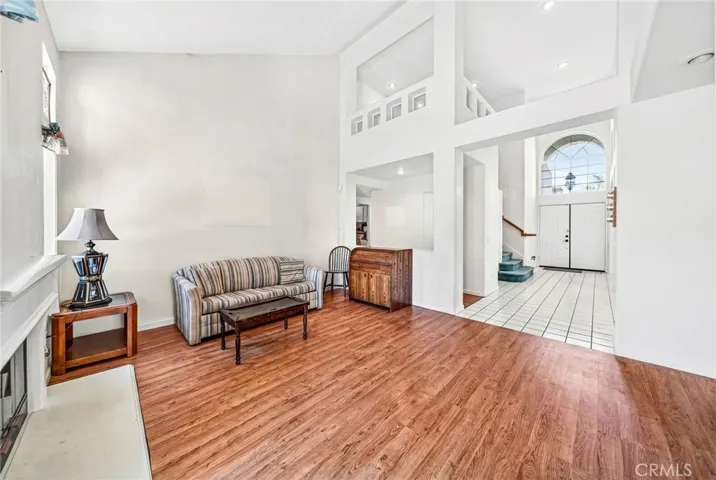 1137 Avenida Roundelay, San Jacinto, California 92583