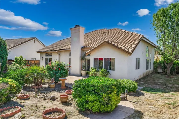 1137 Avenida Roundelay, San Jacinto, California 92583