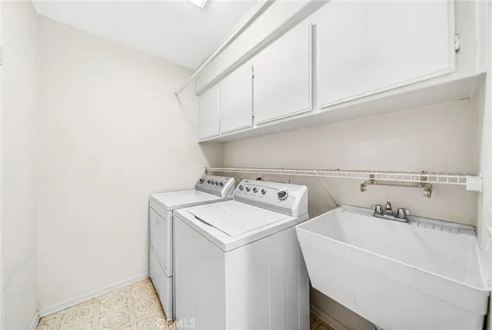 1137 Avenida Roundelay, San Jacinto, California 92583