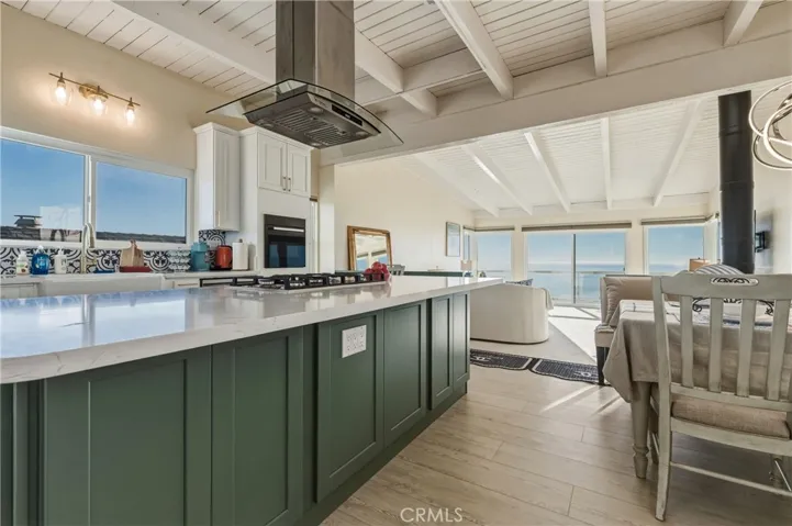 883 Katella, Laguna Beach, California 92651