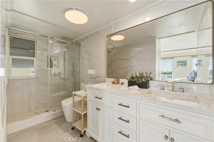 883 Katella, Laguna Beach, California 92651