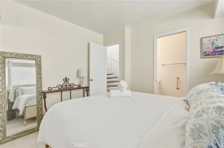 883 Katella, Laguna Beach, California 92651