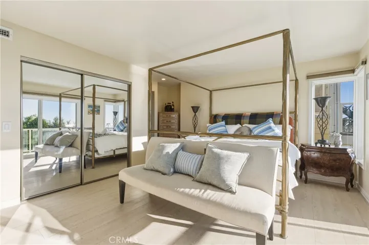 883 Katella, Laguna Beach, California 92651
