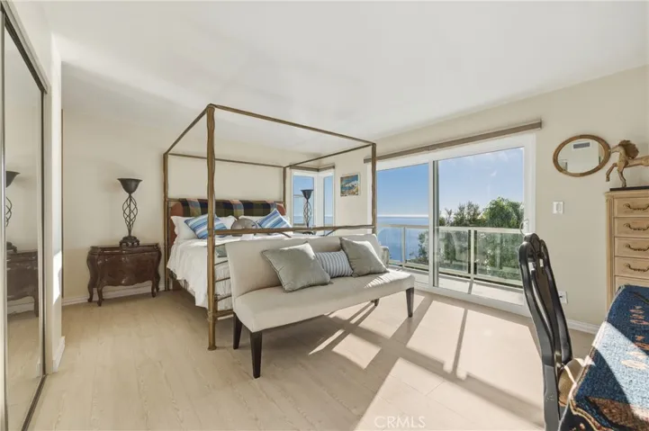 883 Katella, Laguna Beach, California 92651