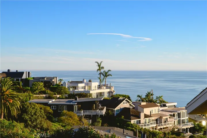 883 Katella, Laguna Beach, California 92651