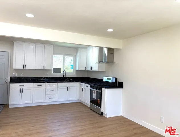 1530 W 21st Street, San Bernardino, California 92411