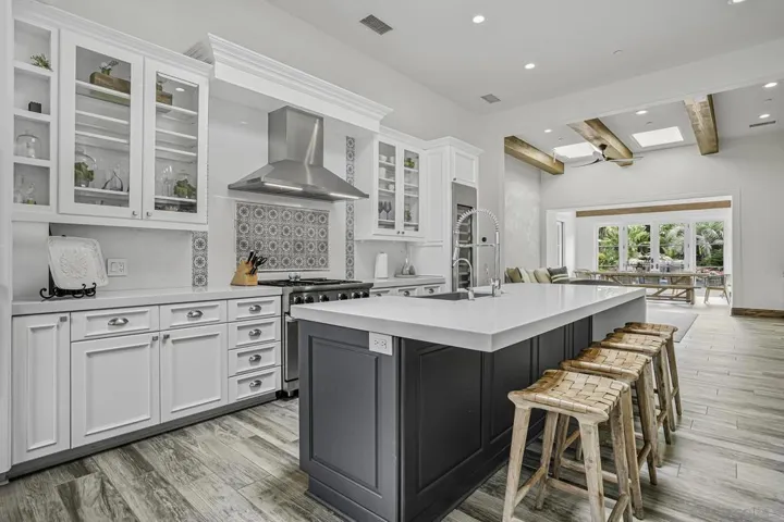 15823 The River Trail, Rancho Santa Fe, California 92067