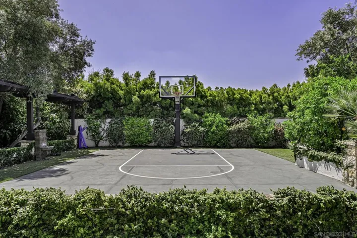 15823 The River Trail, Rancho Santa Fe, California 92067
