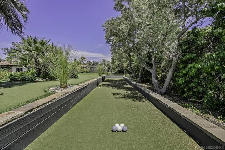 15823 The River Trail, Rancho Santa Fe, California 92067