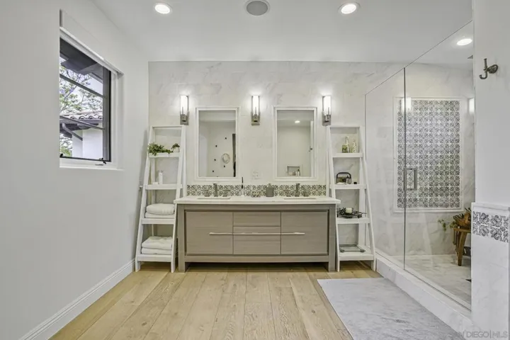 15823 The River Trail, Rancho Santa Fe, California 92067