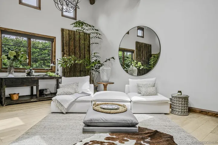 15823 The River Trail, Rancho Santa Fe, California 92067