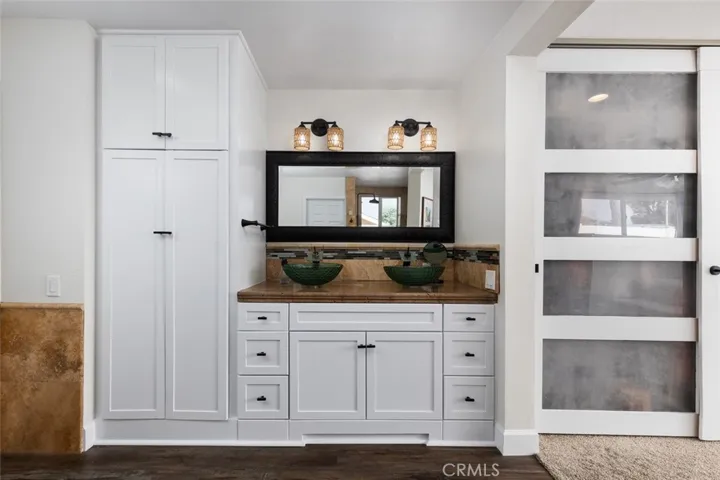 Primary Bath Dual Sink