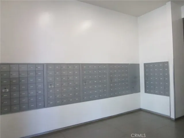 Mail box room