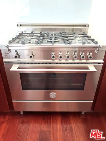 Stainless Range