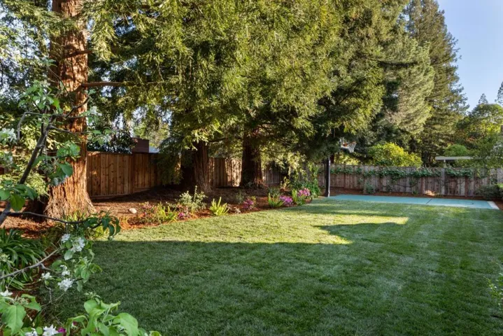 963 Wing Place, Stanford, California 94305