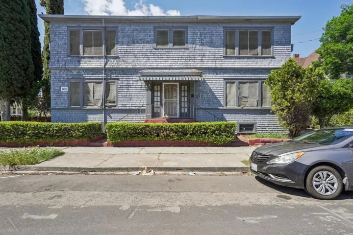 905 N Commerce Street, Stockton, California 95202