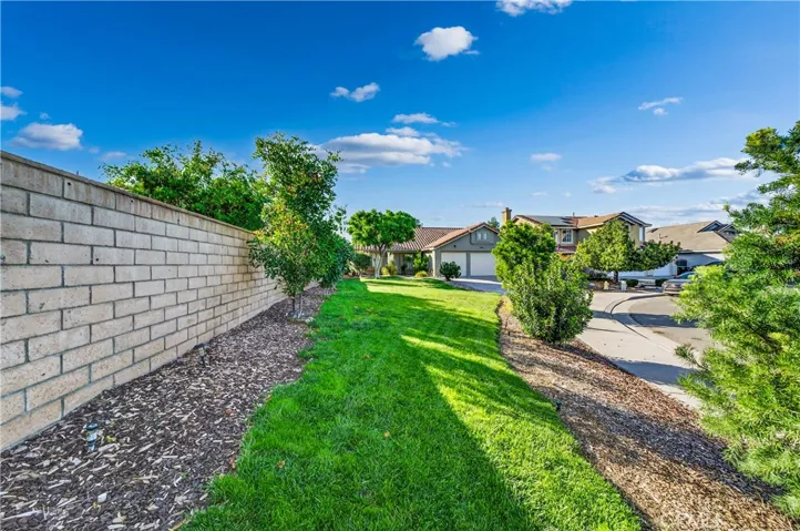 32445 Stonewood Way, Lake Elsinore, California 92530