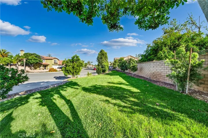32445 Stonewood Way, Lake Elsinore, California 92530