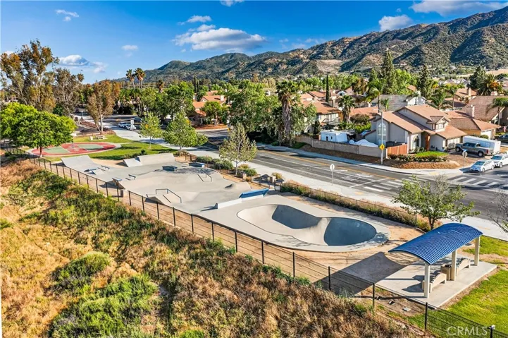 32445 Stonewood Way, Lake Elsinore, California 92530