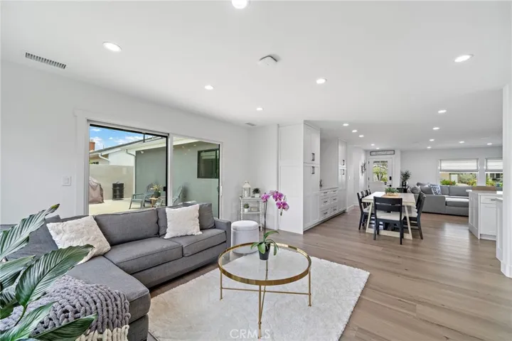 17551 Griffith, Huntington Beach, California 92649