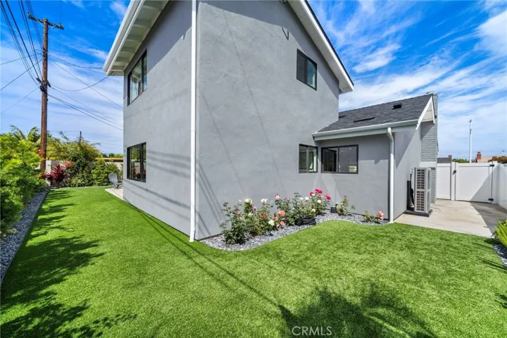 17551 Griffith, Huntington Beach, California 92649
