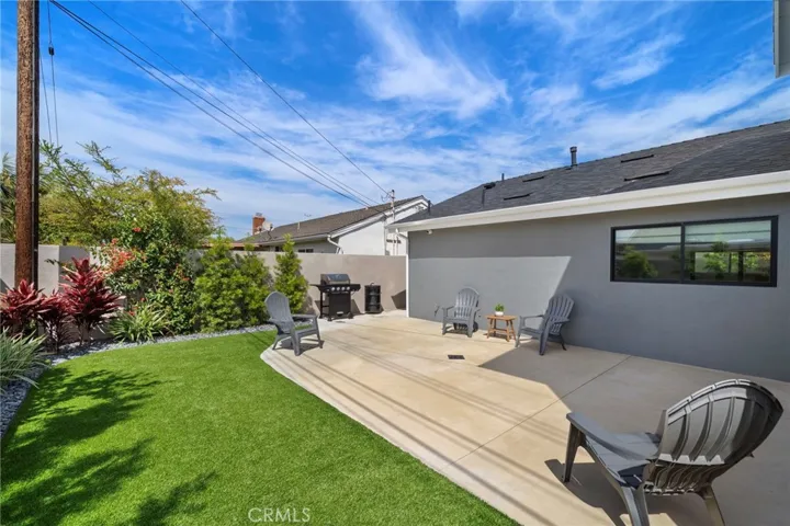 17551 Griffith, Huntington Beach, California 92649
