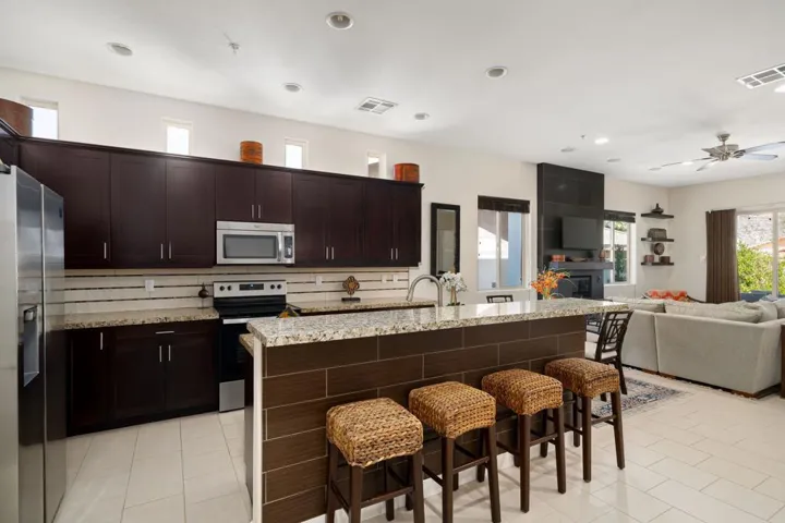 15-web-or-mls-DB_Mendoza_0425_OPMG_028