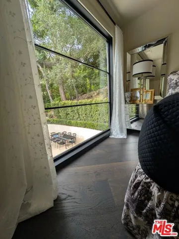 943 Moraga Drive, Los Angeles, California 90049