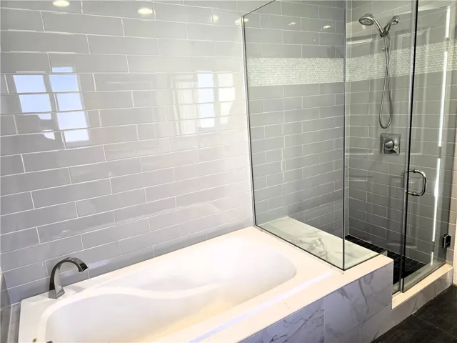 17840 Tarzana Street, Encino, California 91316