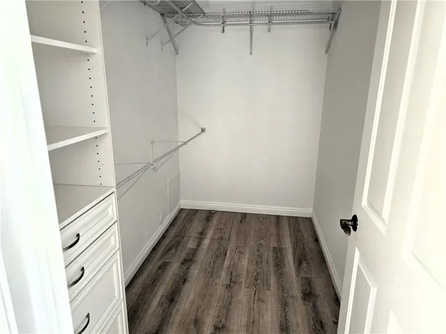 17840 Tarzana Street, Encino, California 91316