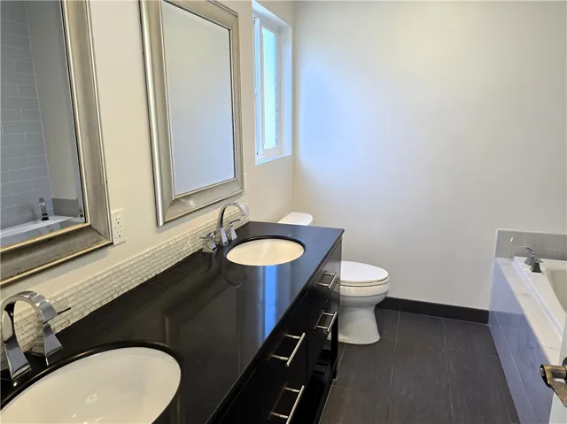 17840 Tarzana Street, Encino, California 91316