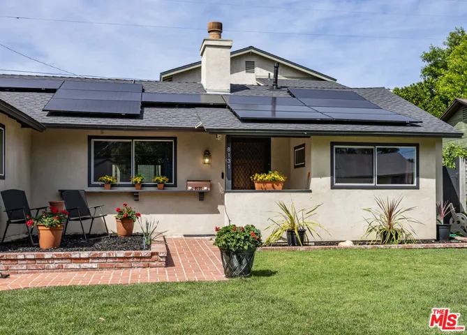 8131 Bianca Avenue, Northridge, California 91325