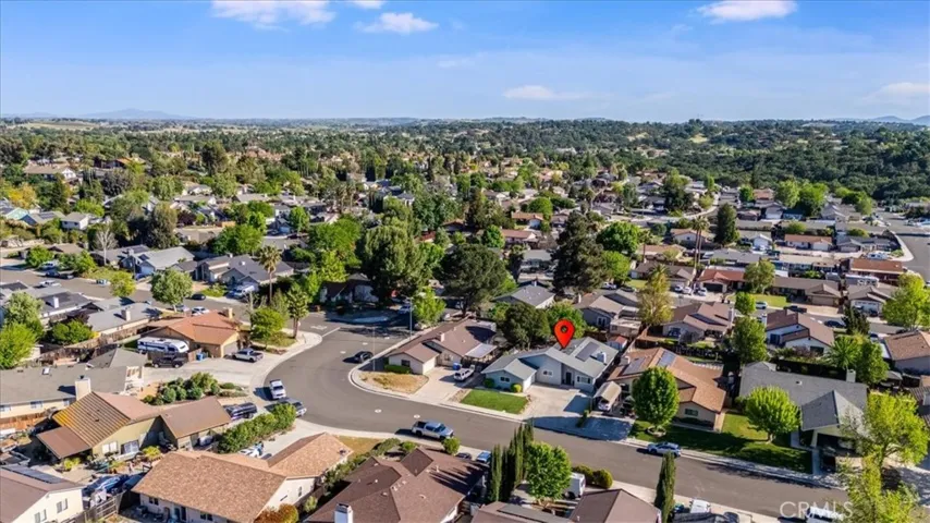 818 Wade, Paso Robles, California 93446