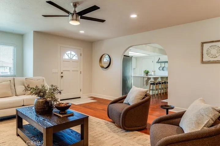 818 Wade, Paso Robles, California 93446