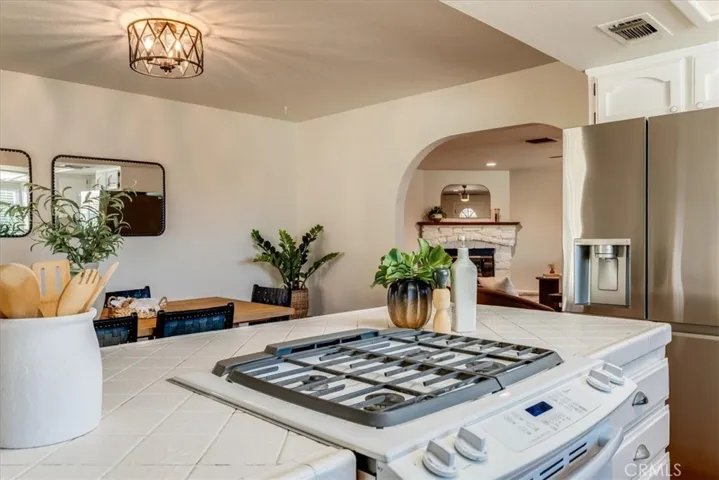 818 Wade, Paso Robles, California 93446