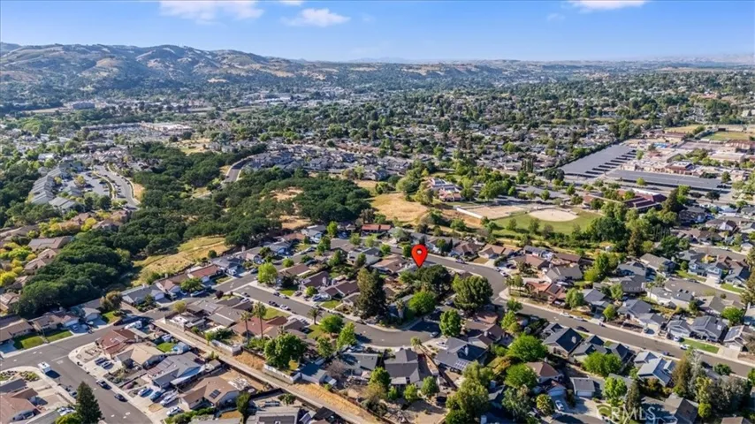 818 Wade, Paso Robles, California 93446