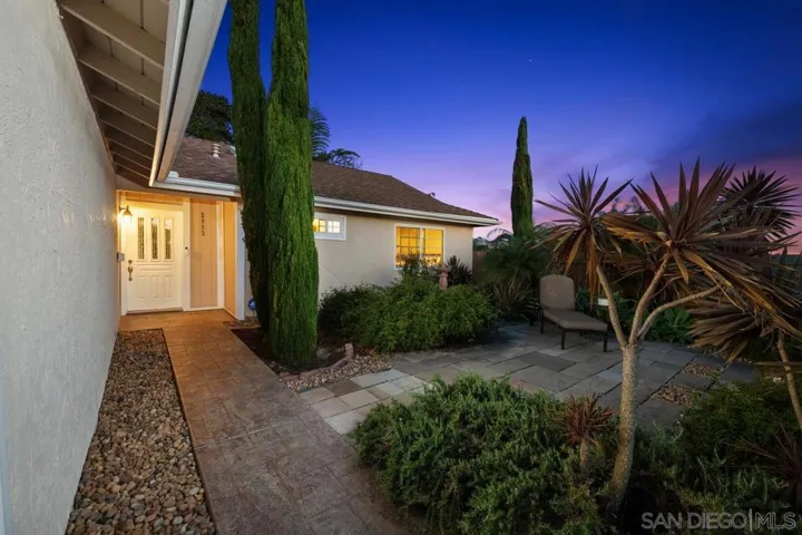 2953 Courser Ave, San Diego, California 92117